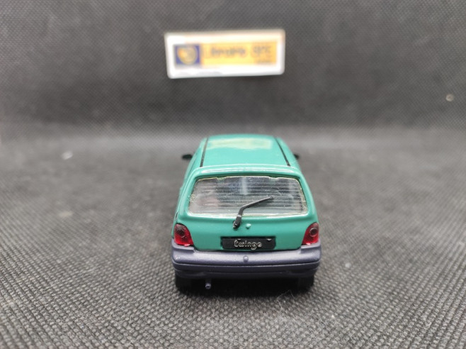 RENAULT TWINGO 1992 - SOLIDO - N° 1530 - 1/43 | Renault Twingo de 1992 - 1530 |
