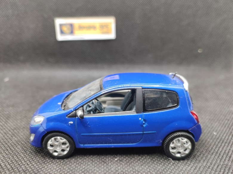 RENAULT TWINGO GT 2008 - 1/43 | Renault Twingo GT Bleu de 2008 |