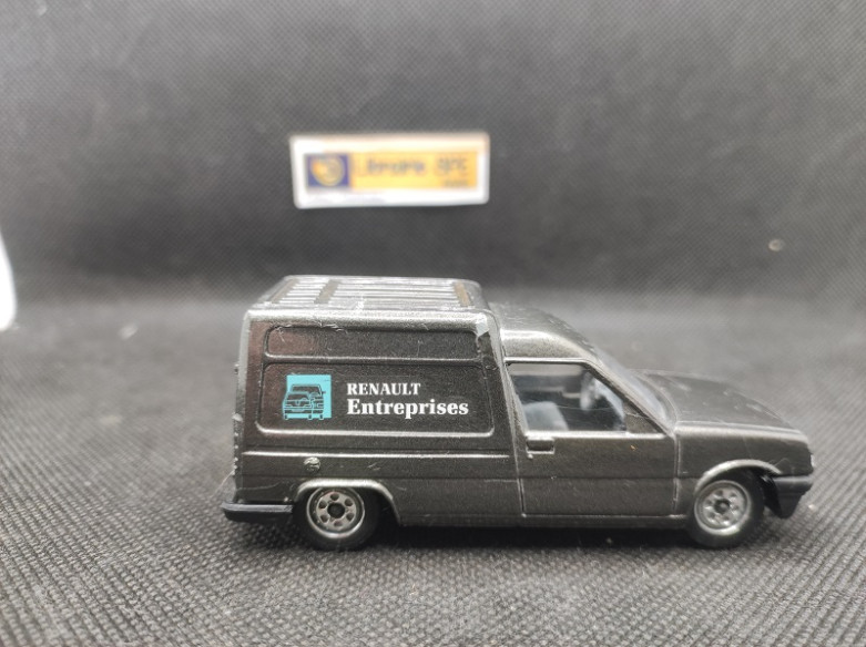 RENAULT EXPRESS "RENAULT ENTREPRISES" - SOLIDO - 1/43 | Rneault Express "Renault Entreprises" |