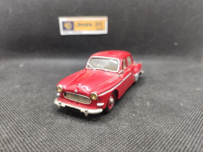 RENAULT FREGATE BERLINE 1959 - CAMA - N° 6 - 1/43 | Renault Frégate Berline de 1959 - 6 |