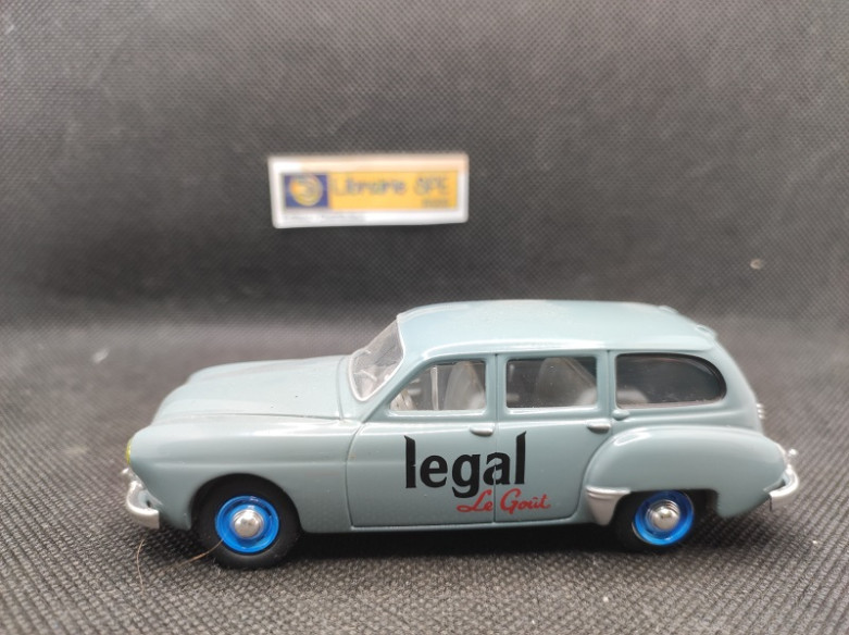 RENAULT FREGATE DOMAINE "CAFE LEGAL" - ELIGOR - N° 10 - 1/43 | Renault Frégate Domaine Café Legal - 10 |