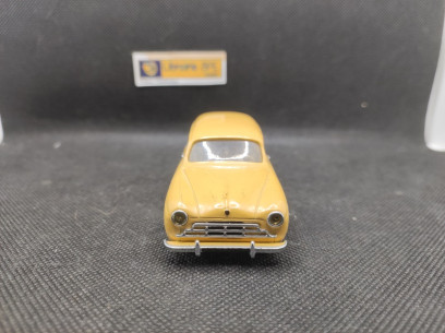 RENAULT FREGATE DOMAINE 1956 - CJM - N° 1.80 - 1/43 | Renault Frégate Domaine 1956 - 1.80 | 2