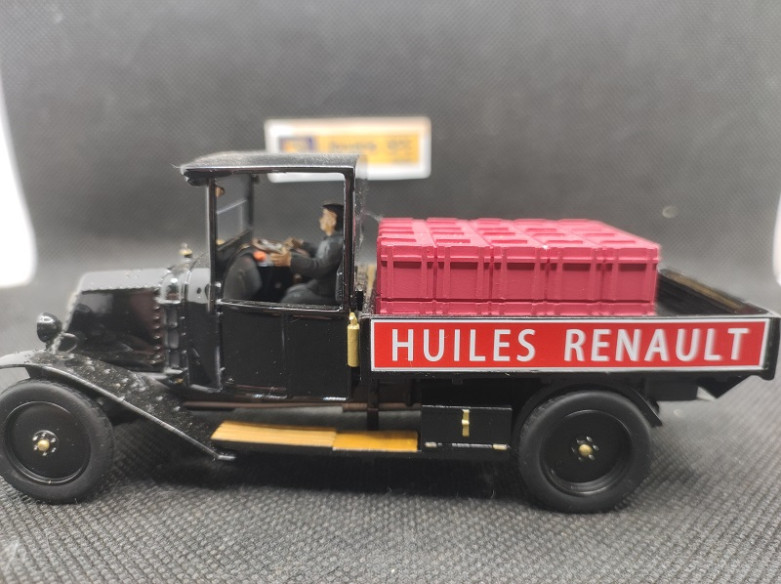 RENAULT MY PLATEAU HUILES RENAULT 1924 - PERFEX - N° 906ACM78 - 1/43 | Renault MY Plateau Huiles Renault 1924 - 906ACM78 |