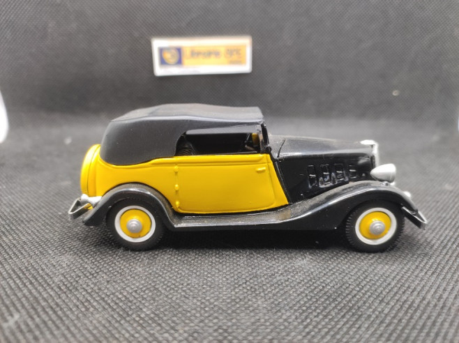 RENAULT PRIMASTELLA TYPE PG 10 - DUBRAY - N° 38 - 1/43 | Renault Primastella Type PG 10 - 38 |