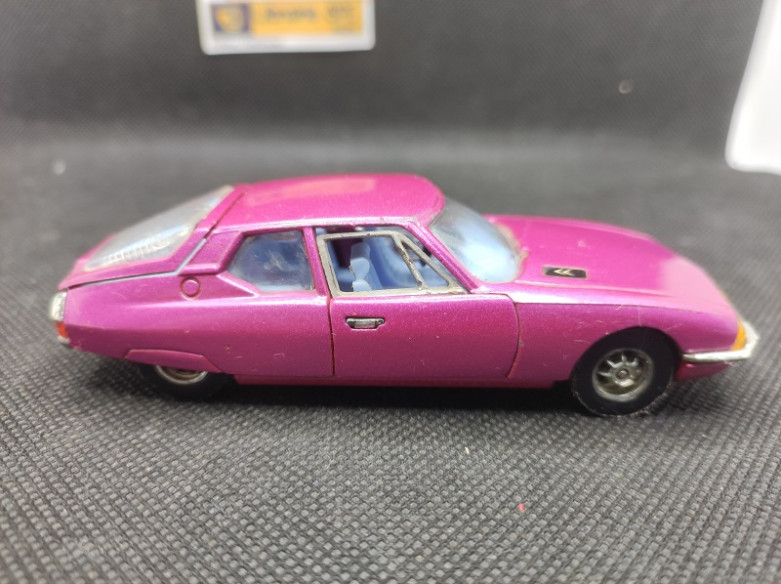 CITROEN SM - CORGI TOYS - N° 284 - 143 | Citroën SM - 284 |