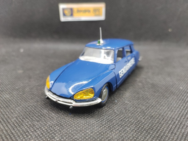 CITROEN DS 21 "GENDARMERIE" - ELIGOR - N° 1123 - 1/43 | Citroen DS 21 "Gendarmerie" de 1967 - 1123 |