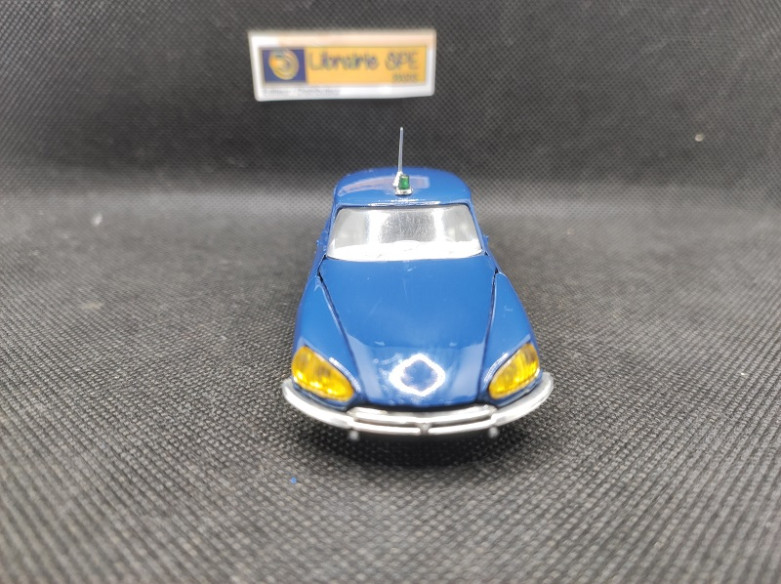 CITROEN DS 21 "GENDARMERIE" - ELIGOR - N° 1123 - 1/43 | Citroen DS 21 "Gendarmerie" de 1967 - 1123 |