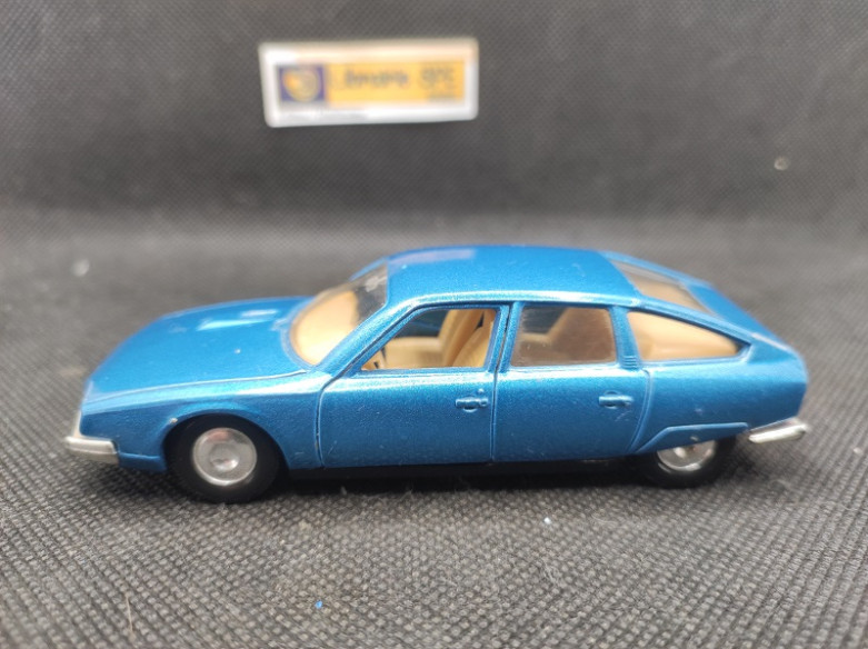 CITROEN CX 2200 1975 - SOLIDO - N° 29 - 1/43 | Citroën CX 2200 de 1975 - 29 |