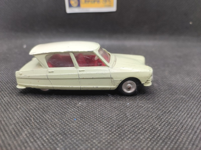 CITROEN AMI 6 - SOLIDO - N° 114 - 1/43 | Citroën Ami 6 -114 |