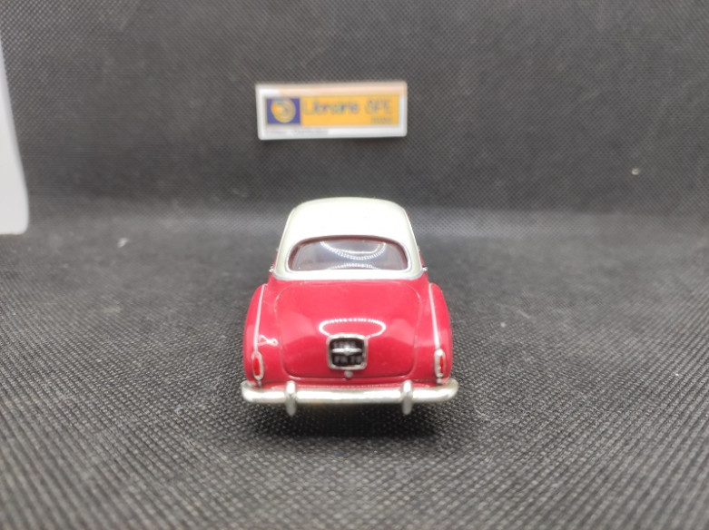RENAULT FREGATE GRAND PAVOIS 1956 - NOSTALGIE - N° 25 - 1/43 | Renault Frégate Grand pavois de 1956 - 25 |