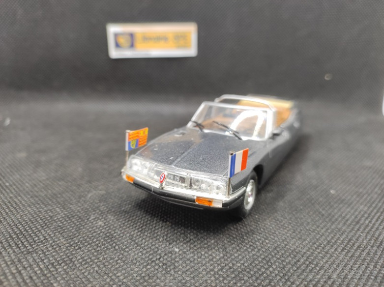 CITROEN SM PRESIDENTIELLE 1972 - NOREV - N° 96305 - 1/43 | Citroën SM Présidentielle de 1972 - 96305 |
