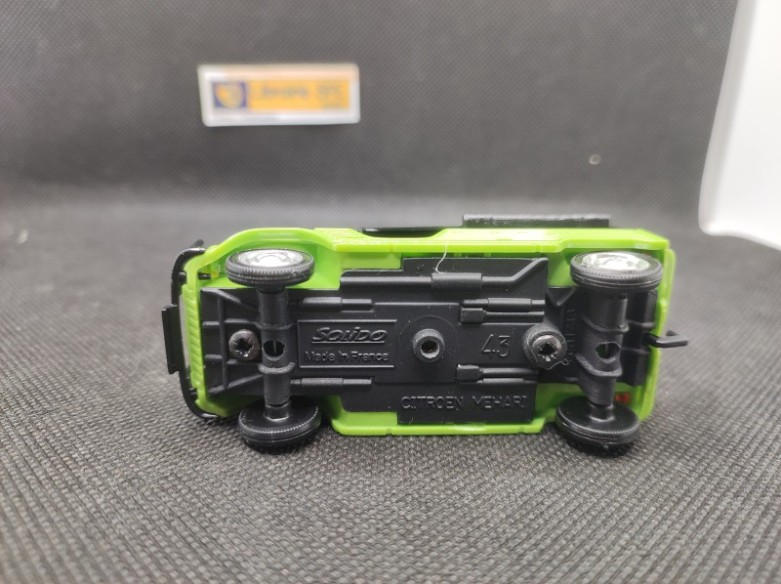 CITROEN MEHARI 4x4 - SOLIDO - N° 43 - 1/43 | Citroën Méhari 4x4 Verte - 43 |