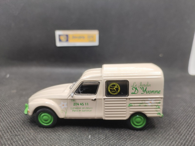 CITROEN 2 CV ACADIANE "LA FLEURISTE" - ALTAYA - N° 13 - 1/43 | Citroën 2 CV Acadiane "La Fleuriste" - 13 |