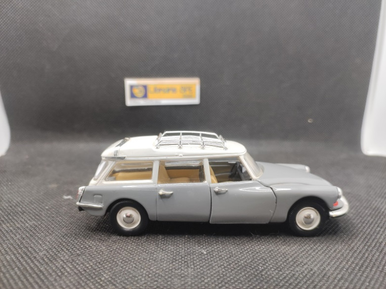 CITROEN ID 19 BREAK 1958 - RIO - N° 99 - 1/43 | Citroën ID 19 Break de 1958  - 99 |