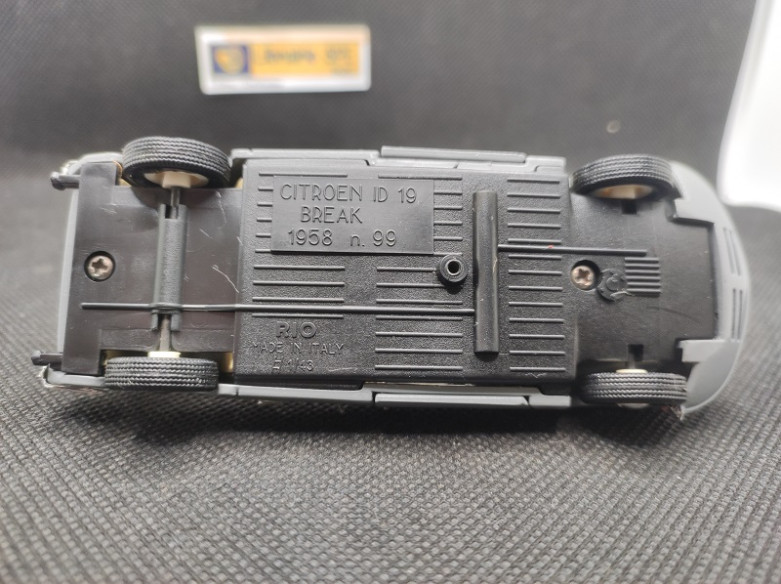CITROEN ID 19 BREAK 1958 - RIO - N° 99 - 1/43 | Citroën ID 19 Break de 1958  - 99 |