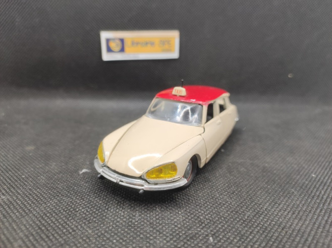 CITROEN DS 21 TAXI PARISIEN DE 1967 - ELIGOR - N° 1125 - 1/43 | Citroën DS 21 Taxi Parisien de 1967 - 1125 |