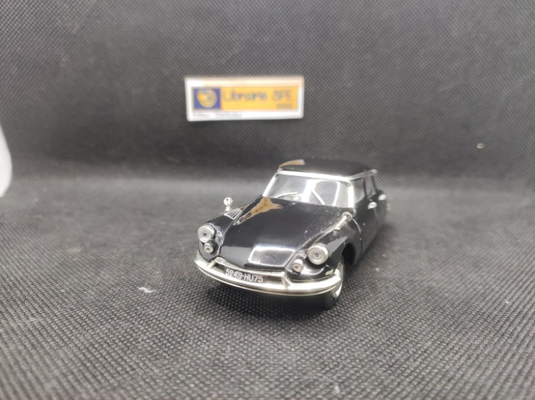 CITROEN DS 19 GENERAL CHARLES DE GAULLE 1962 - ATLAS - 1/43 | Citroën DS 19 Général Charles de Gaulle de 1962 |