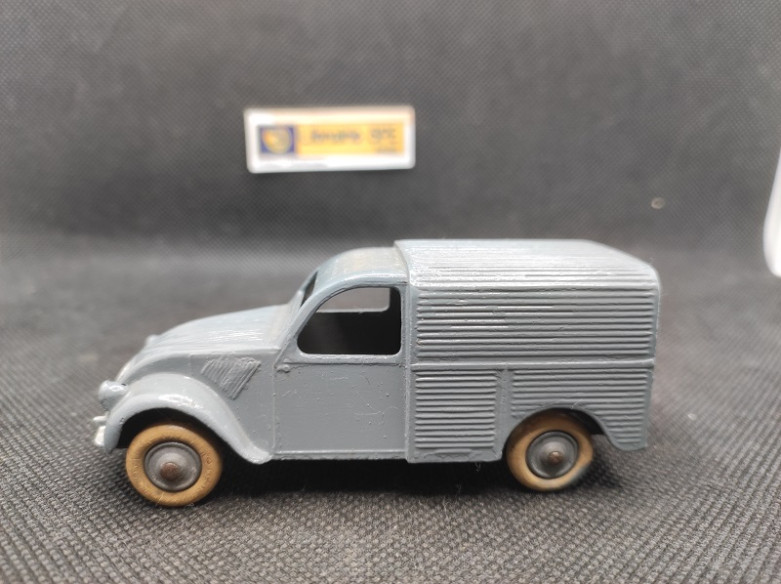 CITROEN 2CV FOURGONNETTE 1951 - JRD - N° 111 - 1/43 | Citroën 2CV Fourgonnette de 1951 - 111 |