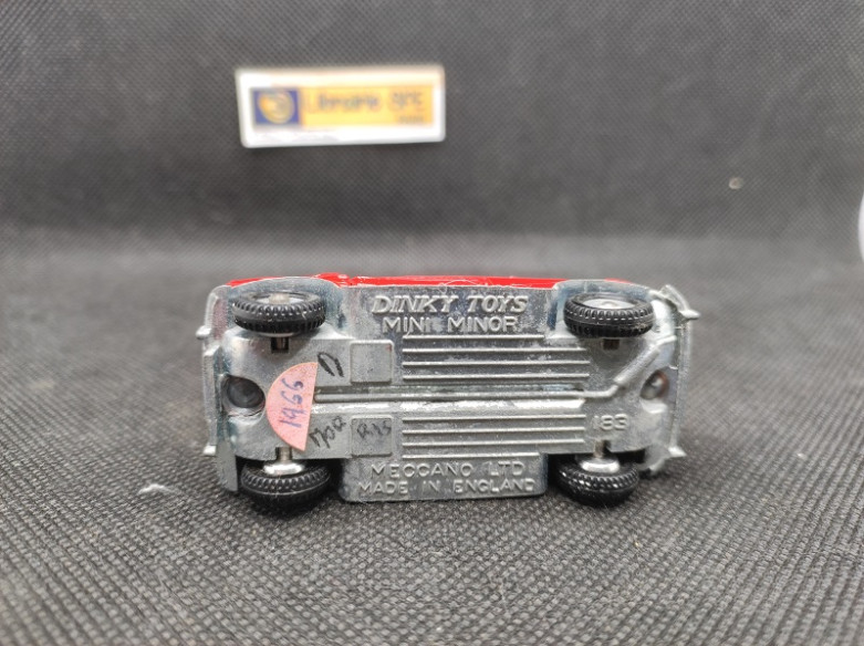 MORRIS MINI MINOR 1968 - DINKY TOYS GB - N° 183 - 1/43 | Morris Mini Minor de 1968 - 183 |