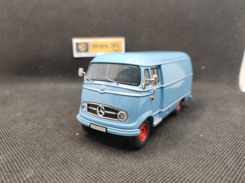 MERCEDES BENZ L319 - PREMIUM CLASSIXXS - 1/43 | Mercedes Benz L319 |