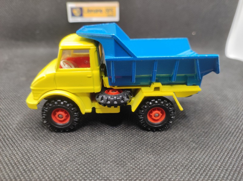 MERCEDES UNIMOG BENNE - CORGI TOYS - N° 406 - 1/43 | Mercedes Unimog Benne - 406 |