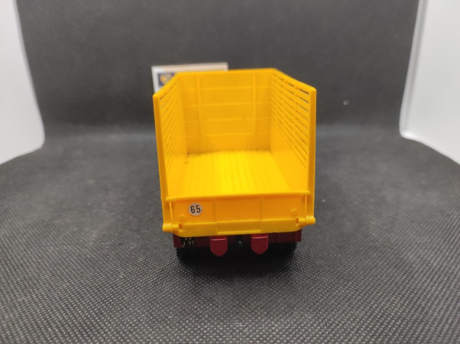 CAMION GMC CCKW 353 6x6 AVEC SA REMORQUE CIRQUE PINDER - SUPER DINKY - N° 881 - 1/43 | Camion GMC CCKW 353 6x6 + Remorque Cir...