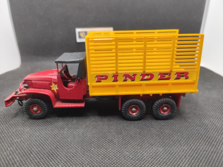 CAMION GMC CCKW 353 6x6 AVEC SA REMORQUE CIRQUE PINDER - SUPER DINKY - N° 881 - 1/43 | Camion GMC CCKW 353 6x6 + Remorque Cir...