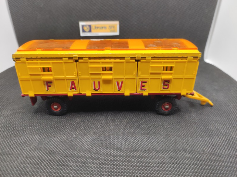 CAMION GMC CCKW 353 6x6 AVEC SA REMORQUE CIRQUE PINDER - SUPER DINKY - N° 881 - 1/43 | Camion GMC CCKW 353 6x6 + Remorque Cir...
