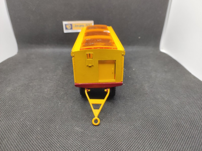 CAMION GMC CCKW 353 6x6 AVEC SA REMORQUE CIRQUE PINDER - SUPER DINKY - N° 881 - 1/43 | Camion GMC CCKW 353 6x6 + Remorque Cir...