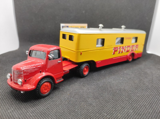 CAMION UNIC ZU 51 SEMI REMORQUE CUISINE "CIRQUE PINDER" - MINITRUCKS - N° ACP 46 - 1/50 | Camion Unic ZU 51 Semi Remorque Cui...