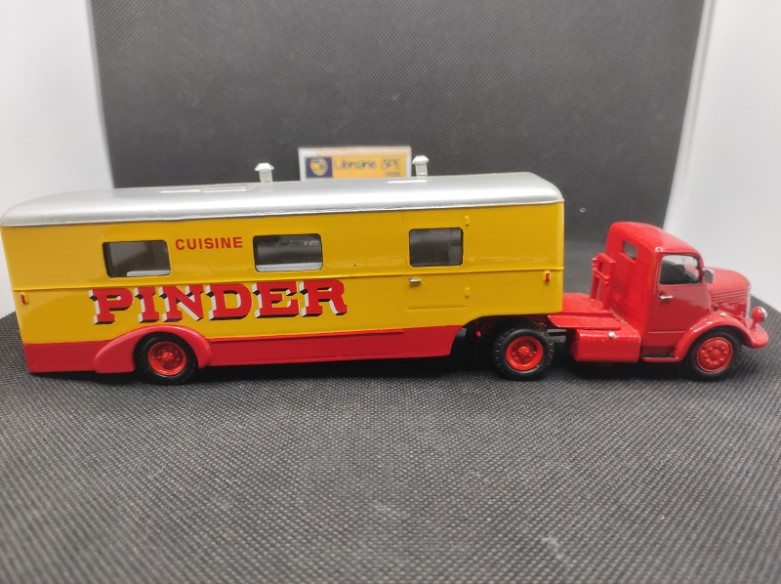 CAMION UNIC ZU 51 SEMI REMORQUE CUISINE "CIRQUE PINDER" - MINITRUCKS - N° ACP 46 - 1/50 | Camion Unic ZU 51 Semi Remorque Cui...