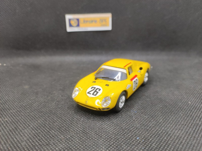 FERRARI 250 LM 1964 N° 26 - MODEL BOX - N° 8424 - 1/43 | Ferrari 250 LM n° 26 de 1964 - 8424 |