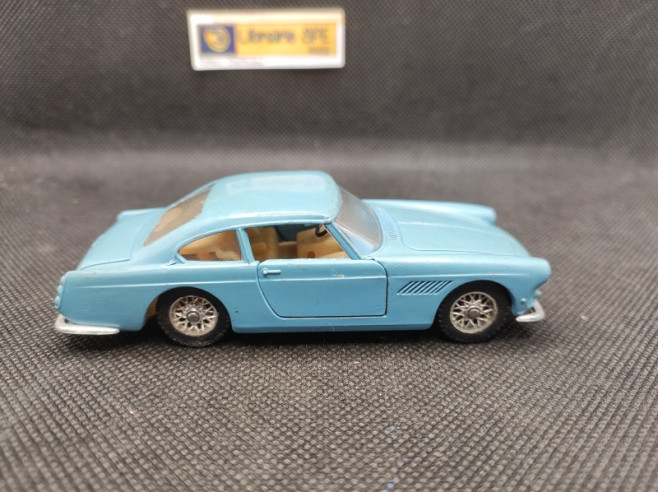 FERRARI 250 GT 2+2 - SOLIDO - N° 123 - 1/43 | Ferrari 250 GT 2+2 - 123 |