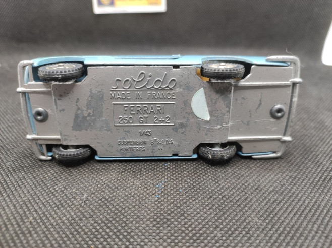FERRARI 250 GT 2+2 - SOLIDO - N° 123 - 1/43 | Ferrari 250 GT 2+2 - 123 |