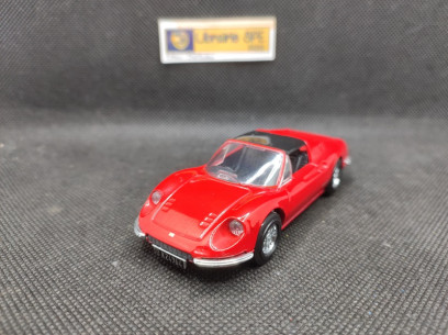 FERRARI DINO 246 GTS - MATCHBOX DINKY - N° DY 24 - 1/43