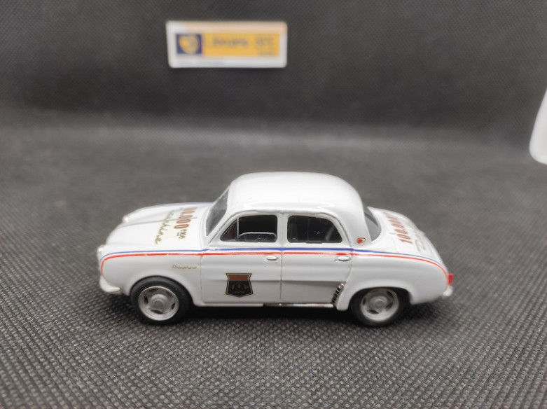 RENAULT DAUPHINE "100.000 eme" - SOLIDO - N° 5 - 1/43 | Renault Dauphine 100.000eme - 5 |