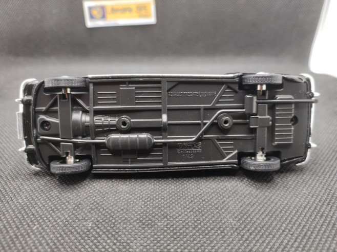 RENAULT FREGATE LIMOUSINE - ATLAS - 1/43 | Renault Frégate Limousine |