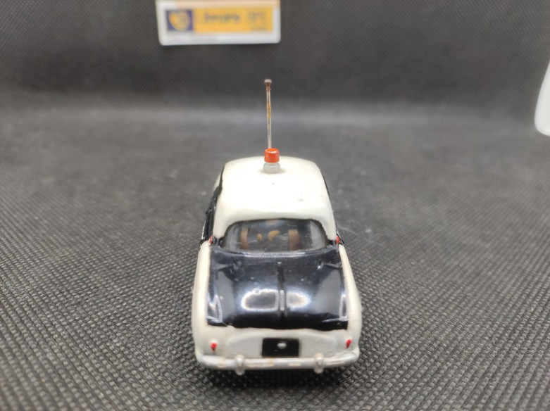 RENAULT DAUPHINE POLICE - C.I.J - N° 3.57 - 1/43 | Renault Dauphine Police - 3.57 |