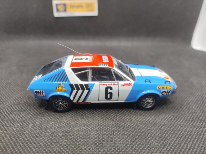 RENAULT R17 GORDINI "Jean Luc Therrier" 1974 - IXO - N° 135 - 1/43 | Renault R17 Gordini Jean Luc Therrier 1974 - 135 |