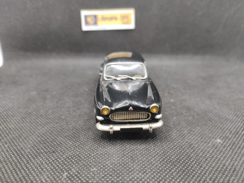 RENAULT FREGATE PRESIDENTIELLE - CAMA - N° 8 - 1/43 | Renault Frégate Présidentielle - 8 |