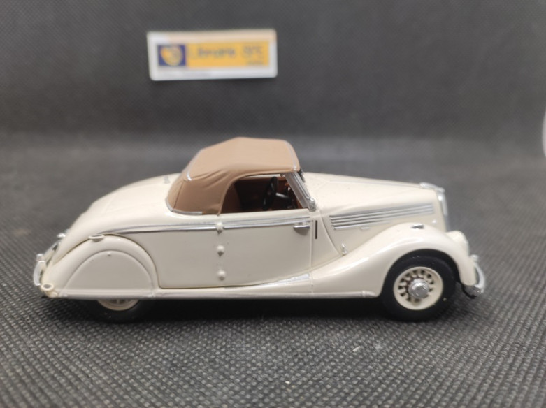 RENAULT TYPE ACX 2 VIVA GRAND SPORT 1935 - UNIVERSAL HOBBIES - 1/43 | Renault Type ACX 2 Viva Grand Sport de1935 |