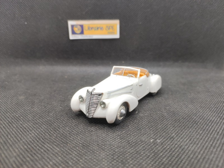 RENAULT PRIMAQUATRE SAPRAR TYPE BDS 1- JPS - N° 31 - 1/43 | Renault Primaquatre Saprar Type BDS 1 - 31 |