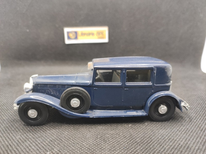 RENAULT REINASTELLA RM 2 1934 - SOLIDO - N° 97 - 1/43 | Renault Reinastella RM 2 de 1934 - 97 |