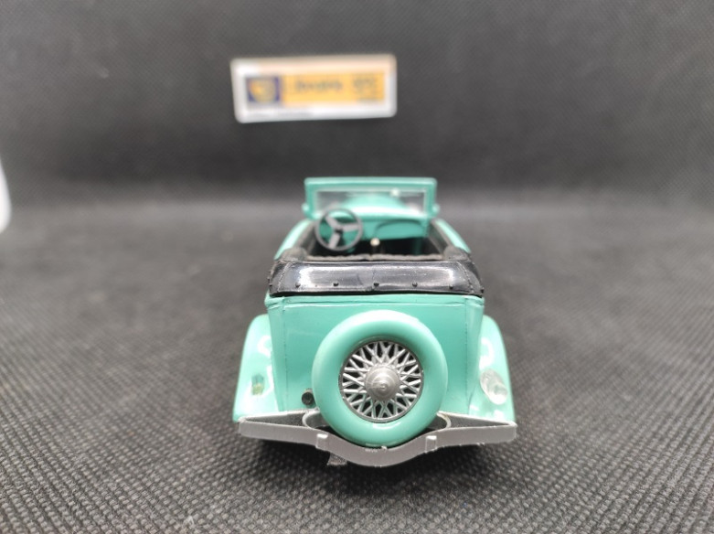 RENAULT VIVASPORT CABRIOLET 1934 - DUBRAY - N° 36 - 1/43 | Renault Vivasport Cabriolet de 1934 - 36 |