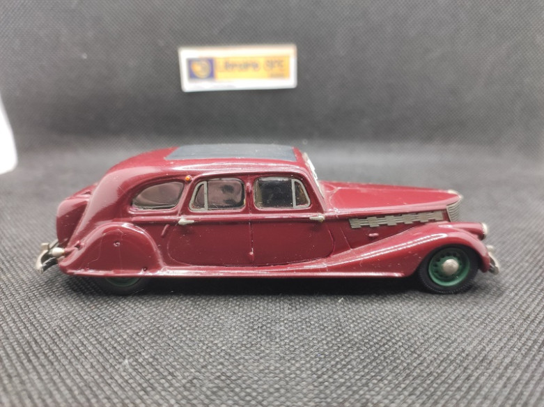 RENAULT BD SUPRASTELLA LIMOUSINE 1939 - BELLE EPOQUE - N° P148 - 1/43 | Renault BD Suprastella Limousine de 1939 - P148 |