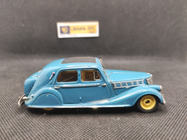 RENAULT VIVA GRAND SPORT 1939 - BELLE EPOQUE - 1/43 | Renault Viva Grand Sport de 1939 |