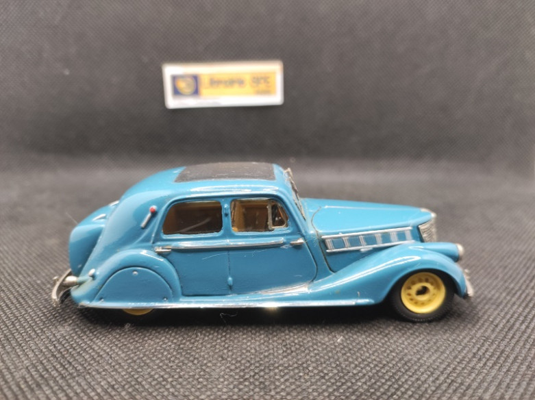 RENAULT VIVA GRAND SPORT 1939 - BELLE EPOQUE - 1/43 | Renault Viva Grand Sport de 1939 |