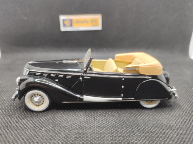 RENAULT SUPRASTELLA COACH 1939 - IXO - N° 105 -...
