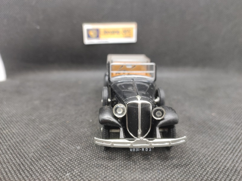 RENAULT REINASTELLA PRESIDENTIELLE ALBERT LEBRUN - NOREV - 1/43 | Renault Reinastella Présidentielle Albert Lebrun |
