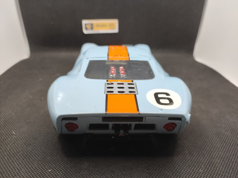FORD GT40 N° 6 LE MANS 1969 GULF - JOUEF EVOLUTION - N° 3008 - 1/18 | Ford GT N°6 Le mans 1969 Guf - 3008 |